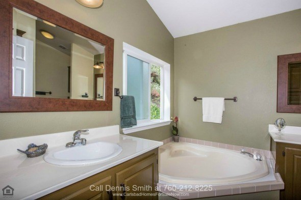 Real Estate Properties for Sale in Encinitas CA - Your city oasis awaits in this Encinitas home for sale. 